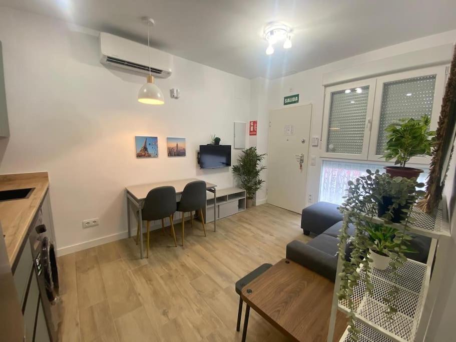 Apartamento En Villa De Vallecas Madrid Esterno foto